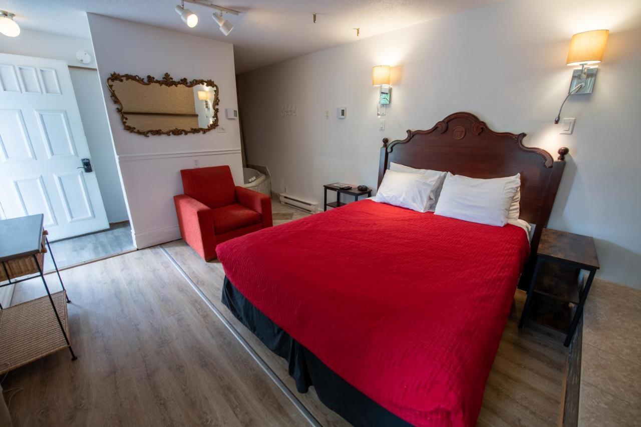 Motel Fleur De Lys Magog Eksteriør bilde
