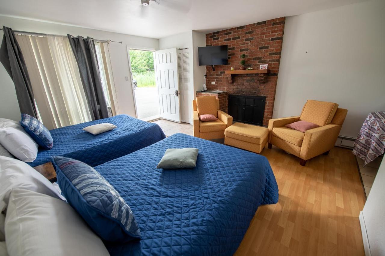 Motel Fleur De Lys Magog Eksteriør bilde