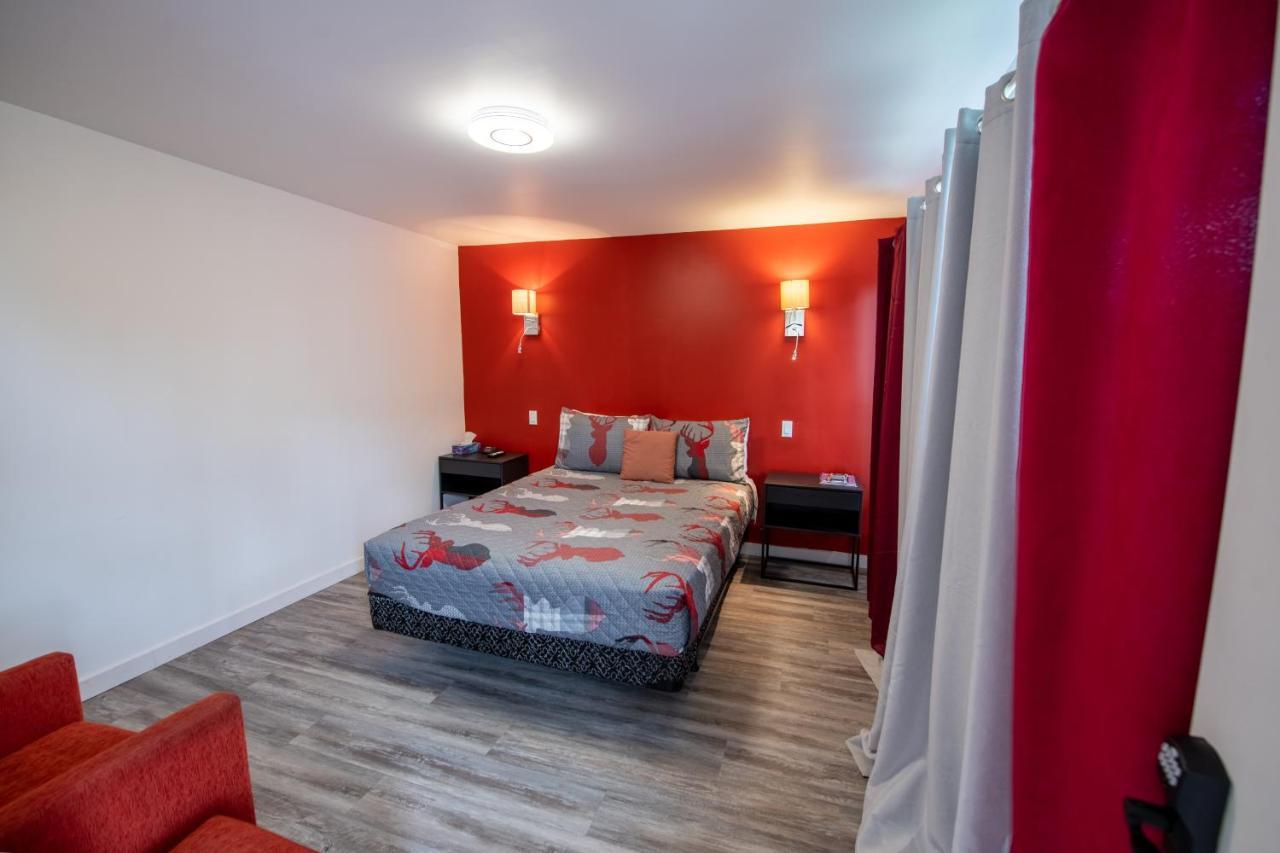 Motel Fleur De Lys Magog Eksteriør bilde