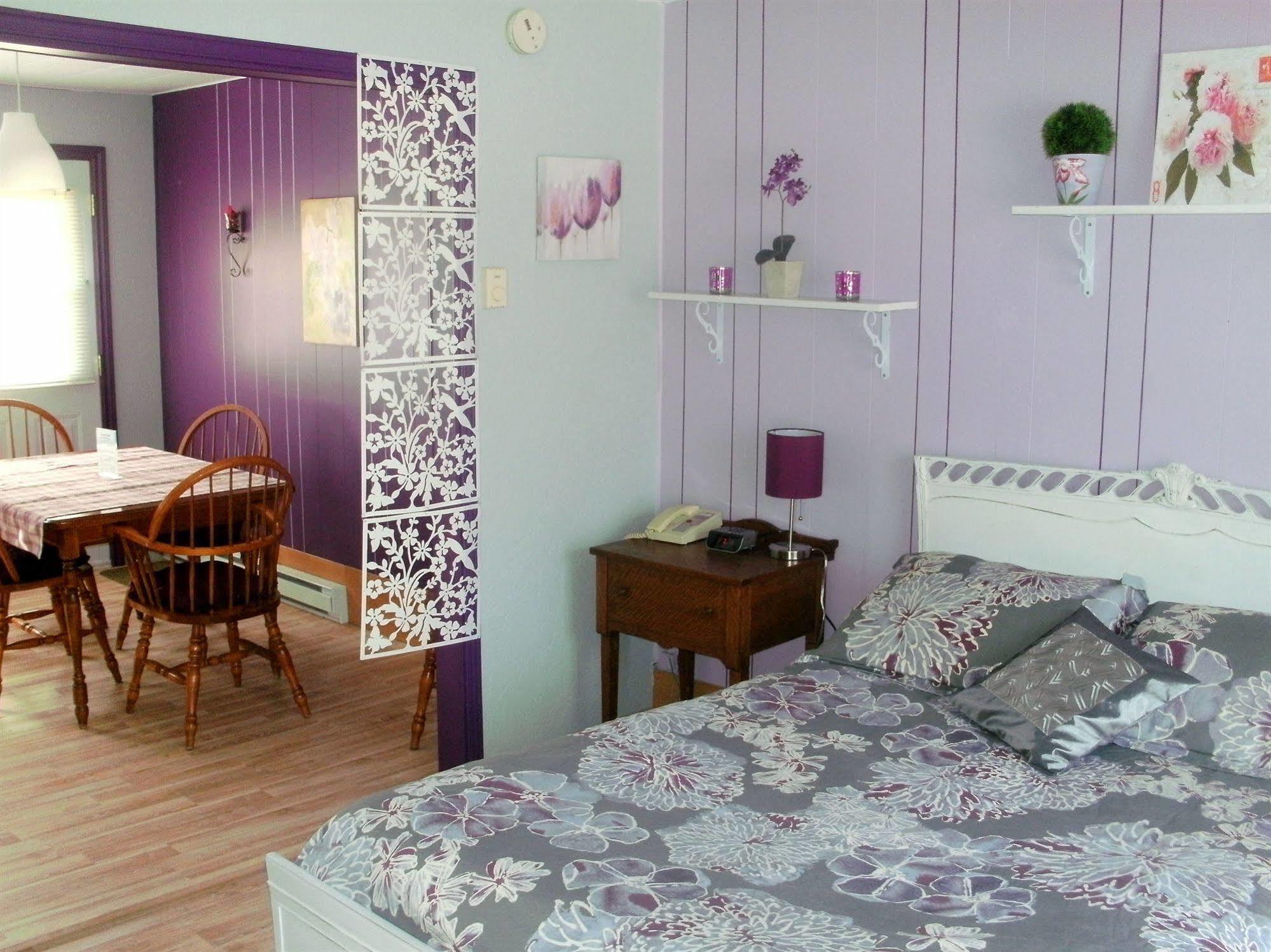 Motel Fleur De Lys Magog Eksteriør bilde