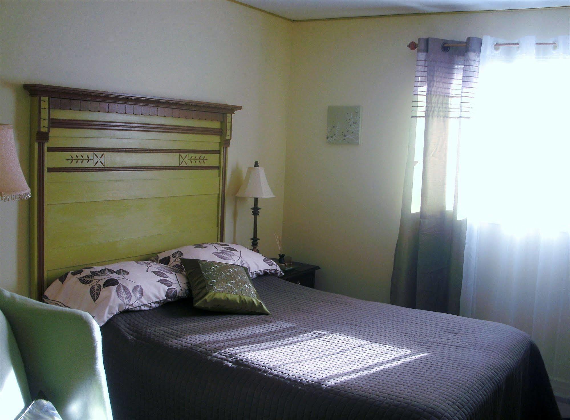 Motel Fleur De Lys Magog Eksteriør bilde